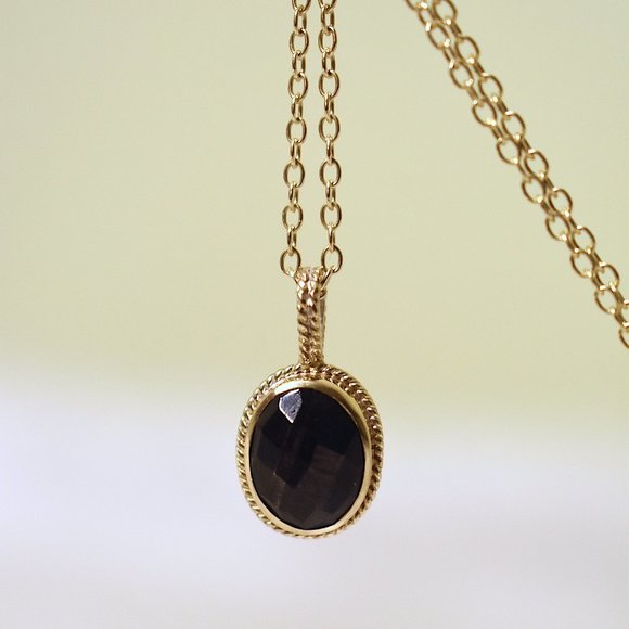 Anna Beck | Semiprecious Stone Oval Drop Pendant - Picture 1 of 2